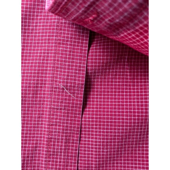 Wisconsin Badgers Crable Sportswear NCAA Red Checkered Mens Med Button-Up Shirt - Picture 12 of 14